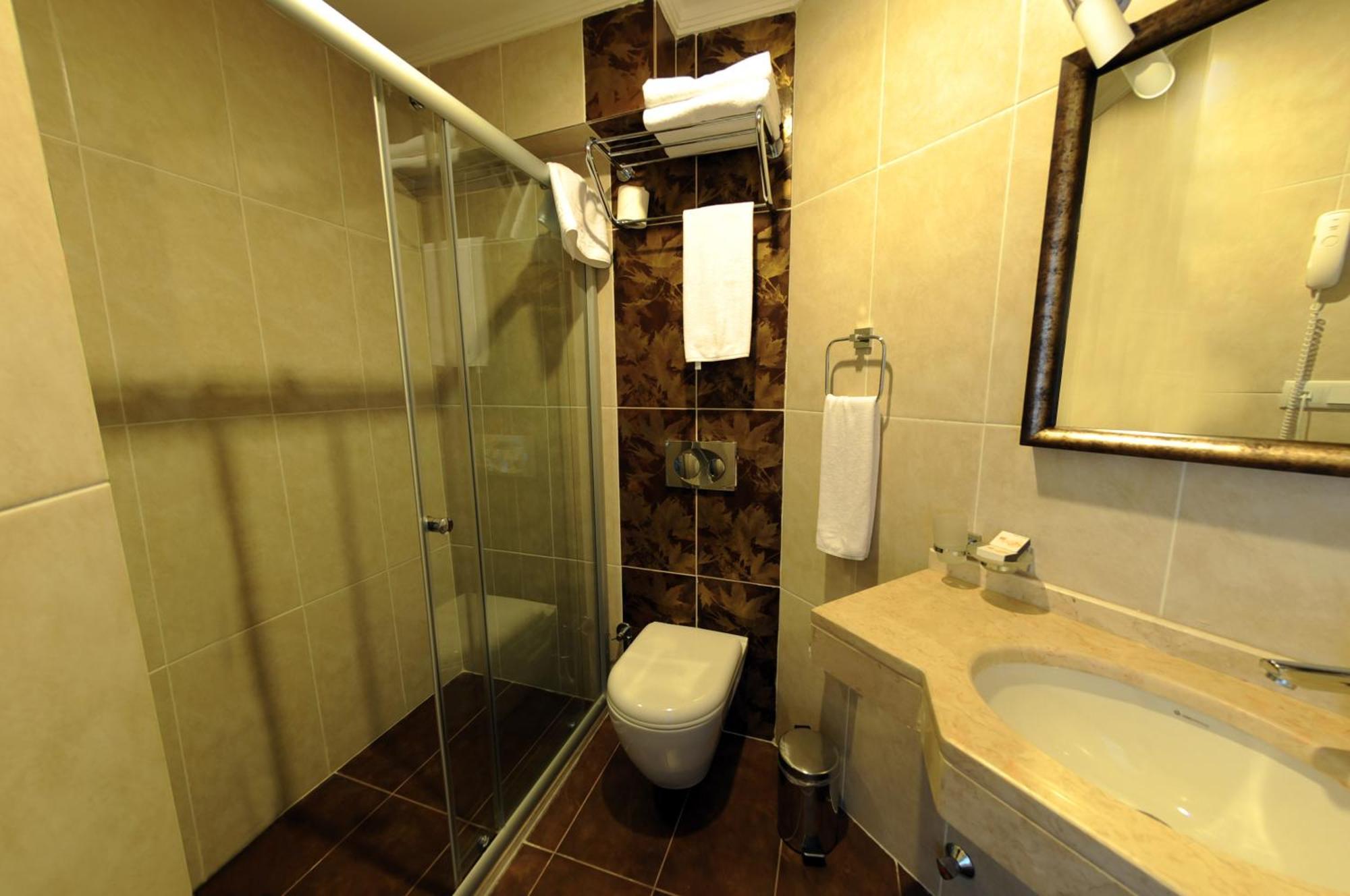 Hotel Coliseum Provincia di Provincia di Istanbul Esterno foto